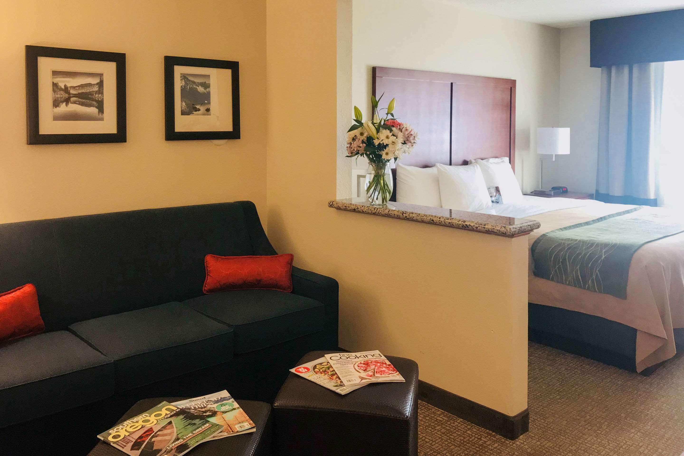Comfort Inn Medford South Exteriér fotografie